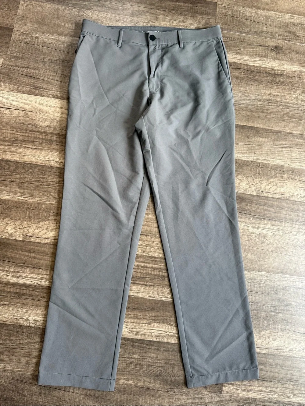 Banana Republic Gray Slim-Fit Pants – Men’s 32x30